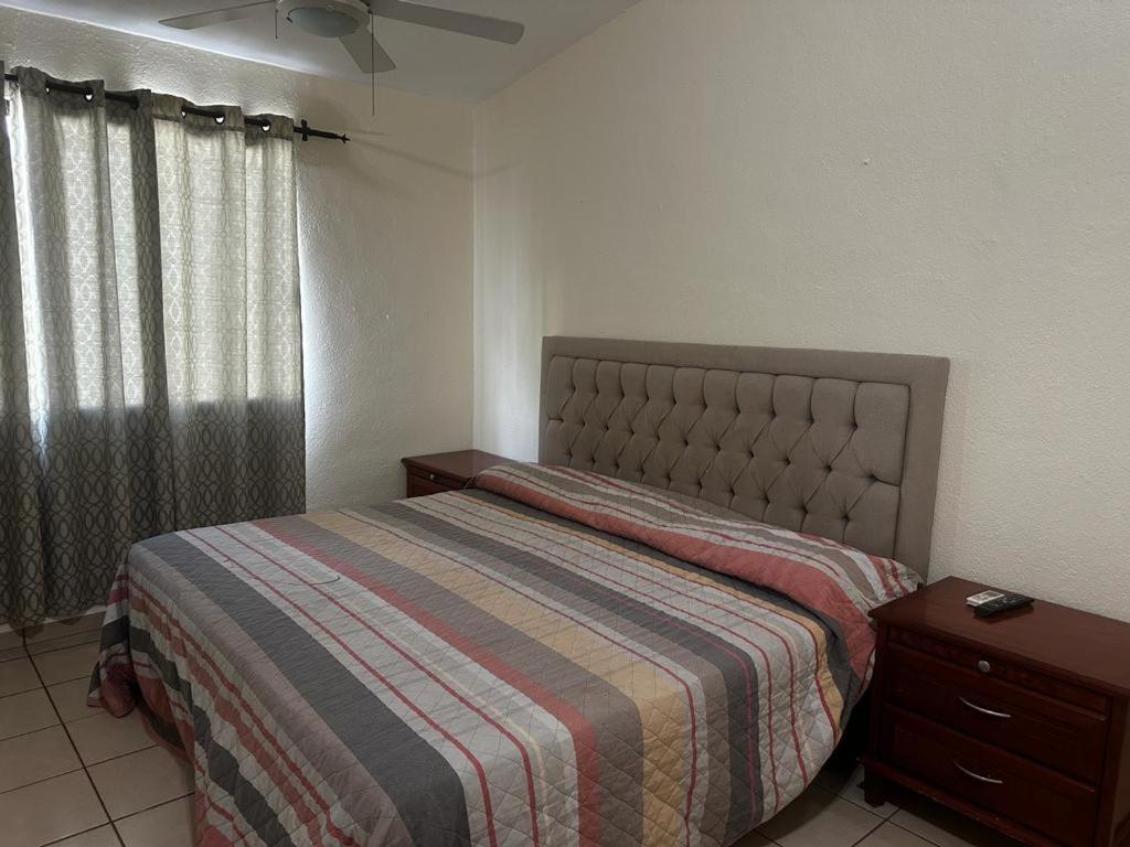 Appartamento Casa De Lizamaria Manzanillo Esterno foto